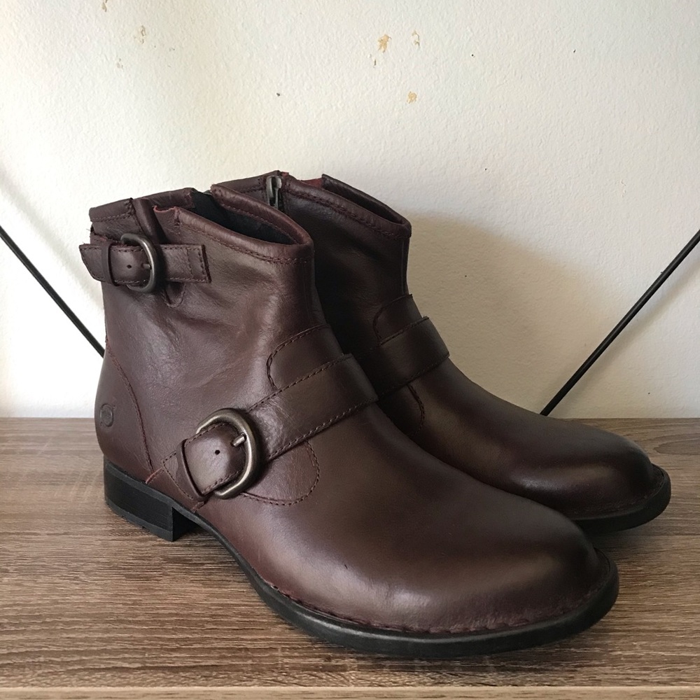 Born- NWT Raisa Boots